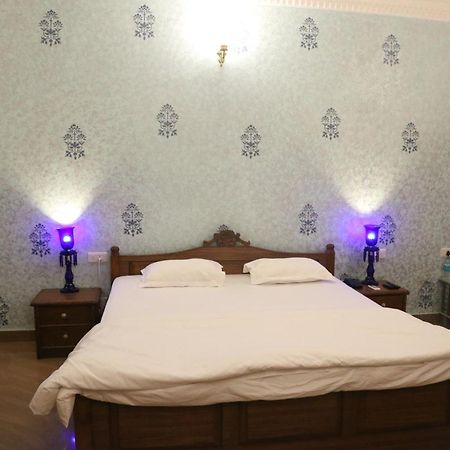 Vijaigarh Kothi - Heritage Boutique Varanasi Exterior photo